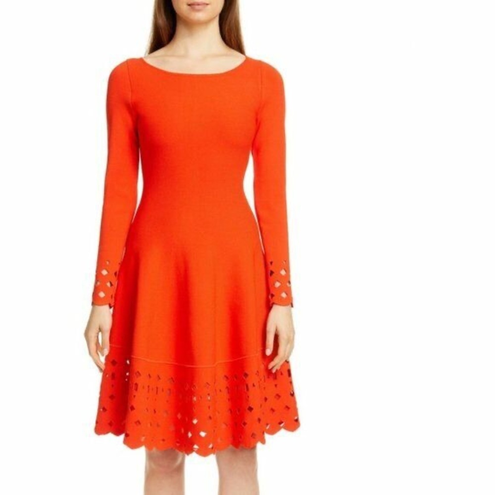 NWOT Lela Rose Knit Scallop Long Sleeve Dress - Size Medium